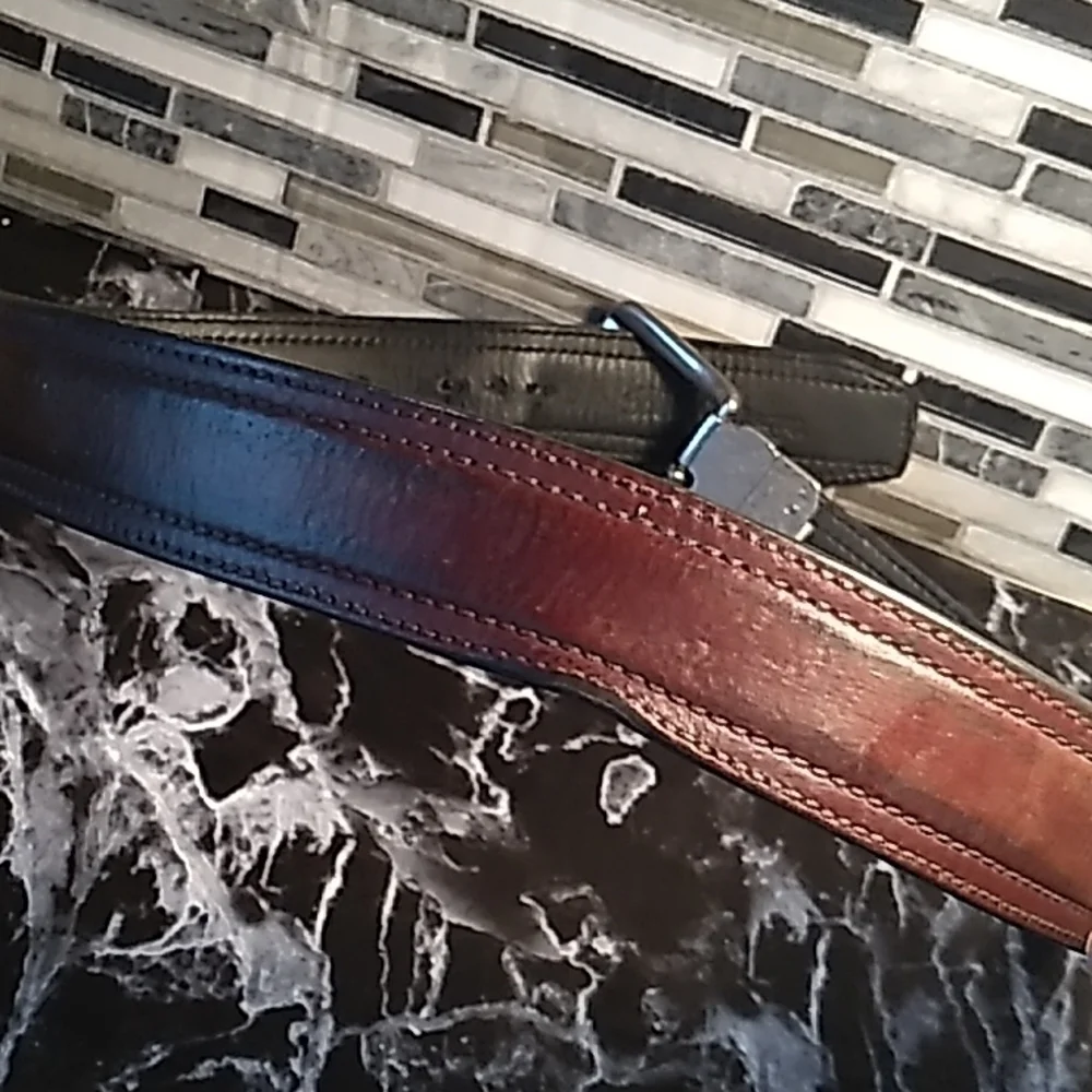 Mens Field & Stream 32 belt